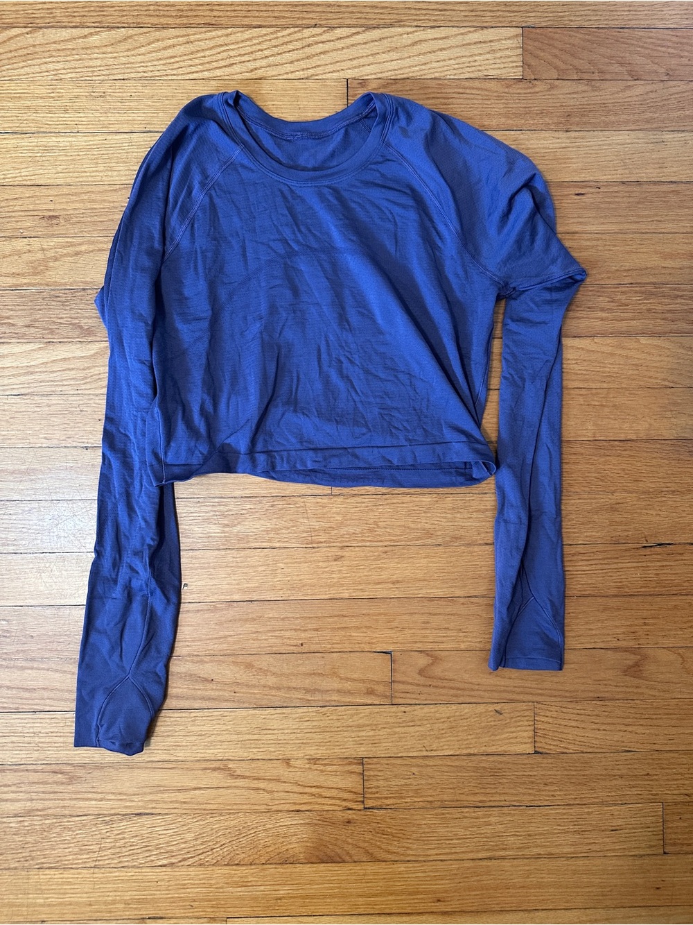 lululemon swiftly Long-Sleeve Cropped Top in purple